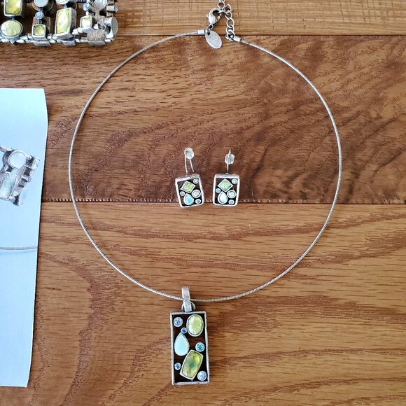 Lia Sophia Mint Cream (Necklace, Bracelet, & Earrings) Set - NEVER WORN!!! - Picture 2 of 4